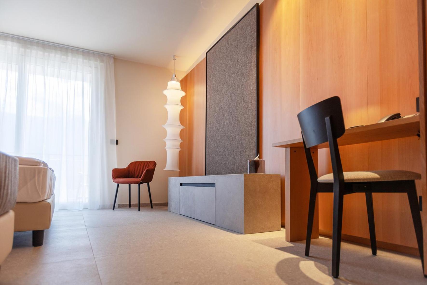 Hotel Llac Living Nature 4*