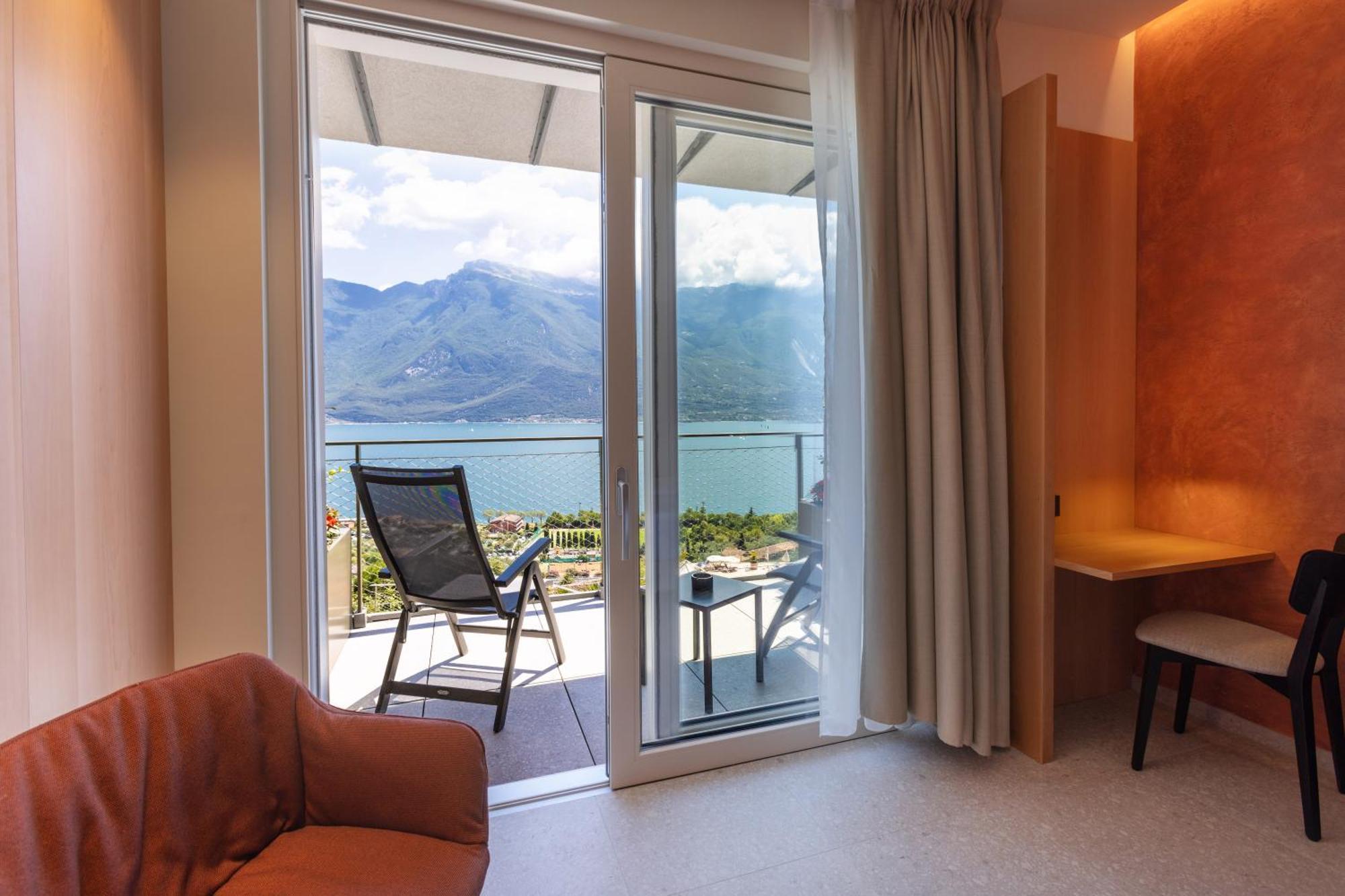 Llac Living Nature Hotel